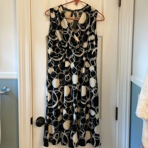 Old Navy Maternity Dress
